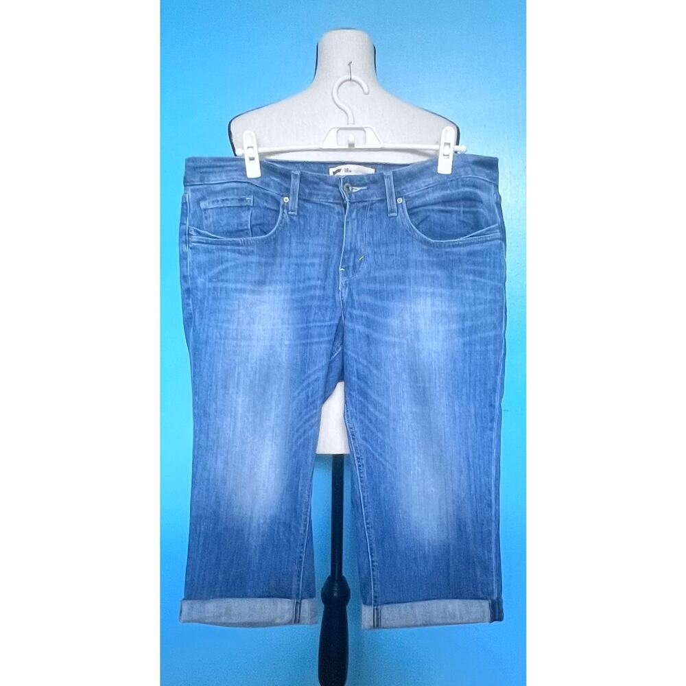 Levi’s Women’s Denim Bermuda Shorts Size 16W Blue Mid Rise Stretch Cuffed Hem